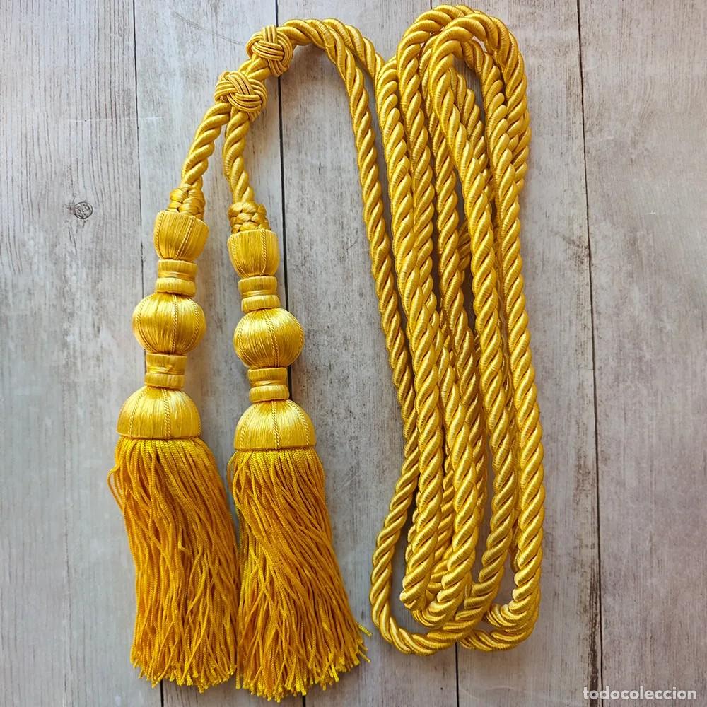 Artesan&iacute;a: C&iacute;ngulo de oro (Amarillo) con borlas de poli&eacute;ster de 20 cm - Foto 1