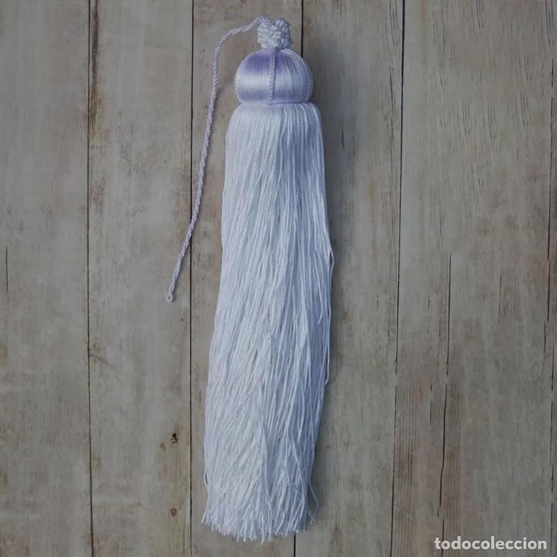 Handicraft: Borla de seda blanca 32 cm