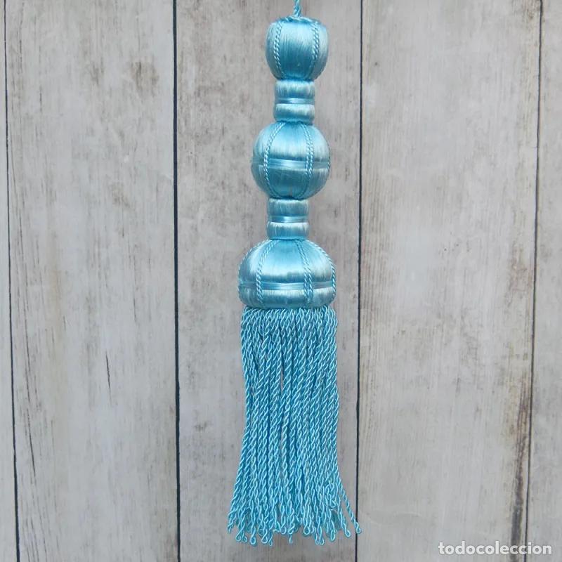 Handicraft: Borla de seda azul claro con fleco de rapacejo 20 cm