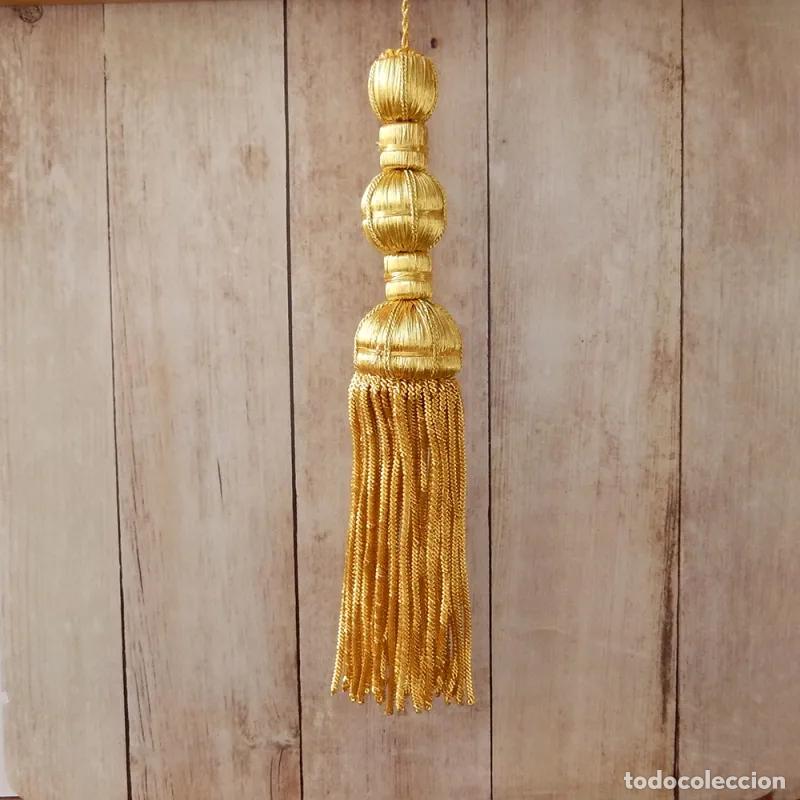 Handicraft: Borla de oro dorado con fleco met&aacute;lico 20cm