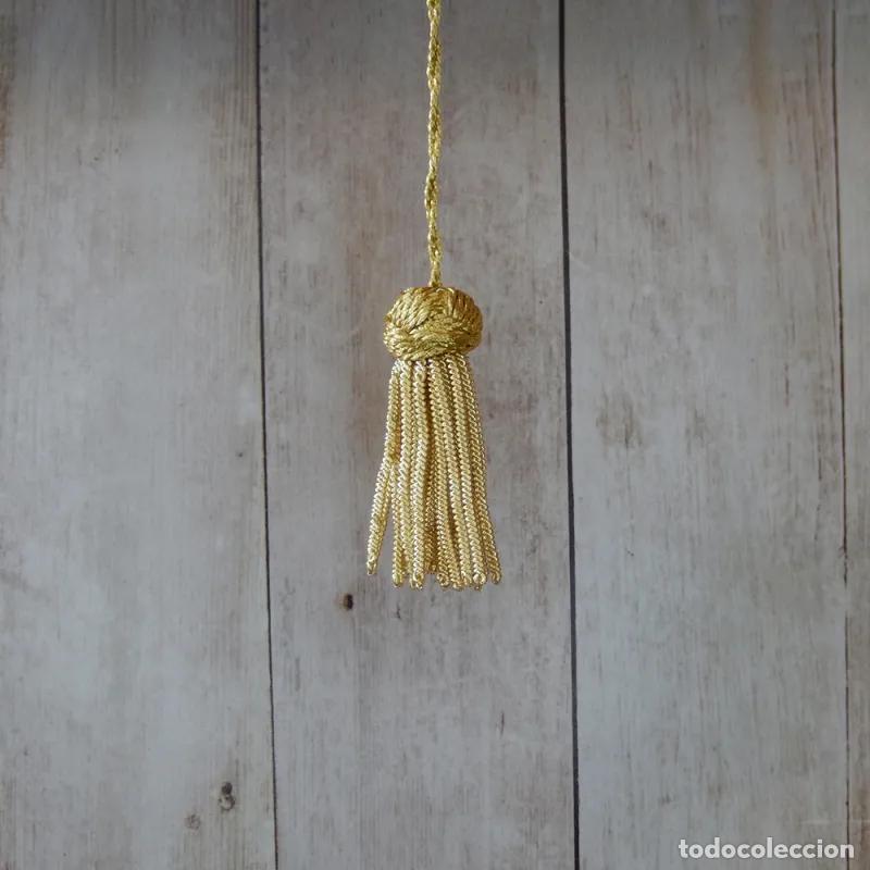 Handicraft: Borla de oro con fleco de canutillo de 6 cm