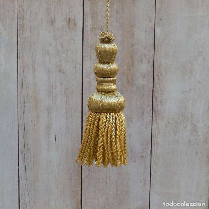 Artisanat: Borla de oro oscuro con fleco de canutillo y gusanillo de 10 cm