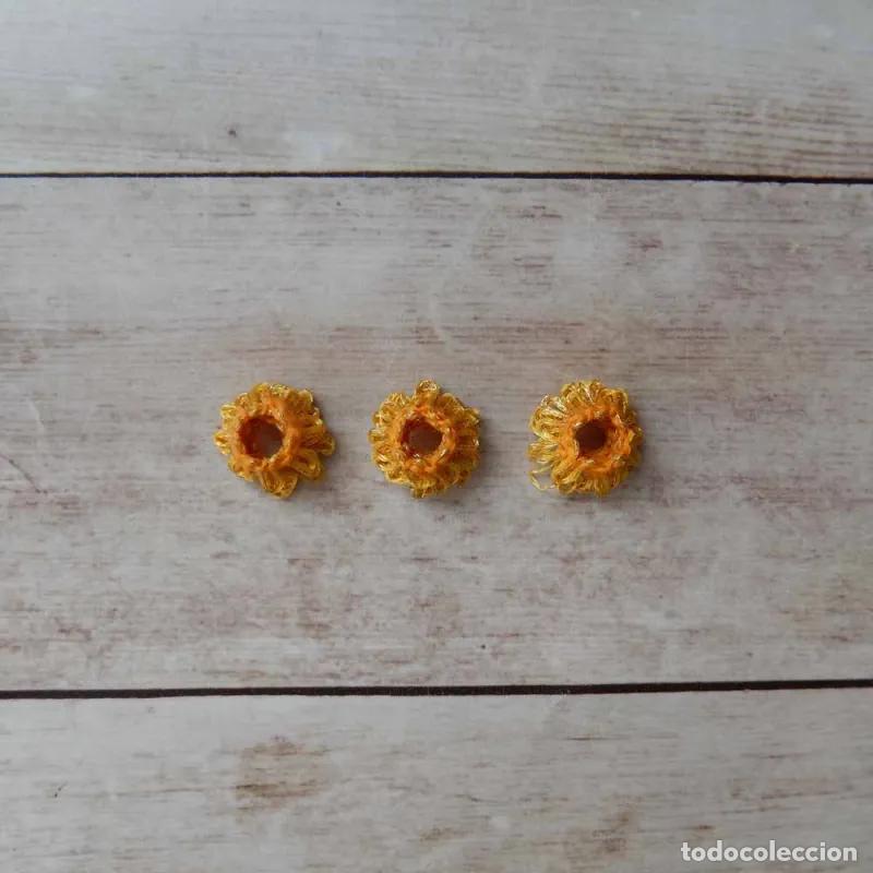 Artesan&iacute;a: Florecillas de oro decorativas para borlas - Foto 1