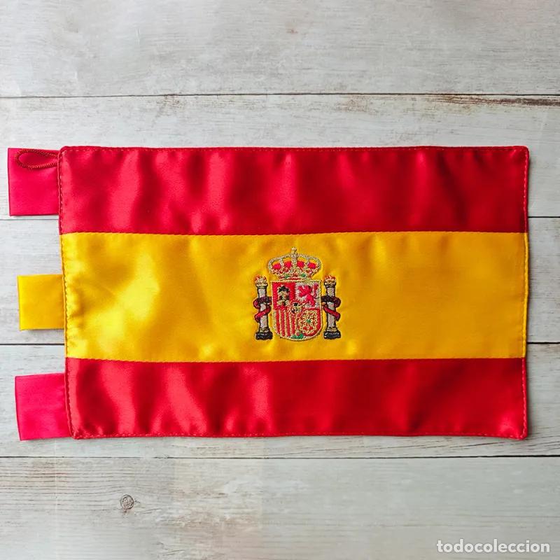 Artisanat: Bander&iacute;n espa&ntilde;ol bordado a m&aacute;quina