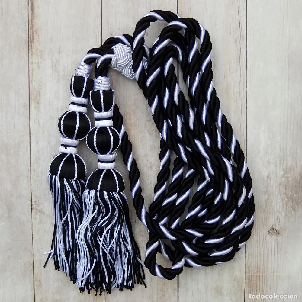 Artesan&iacute;a: Cord&oacute;n Negro y Blanco de 3m con Borlas de Seda Negras y Blancas de 18 cm