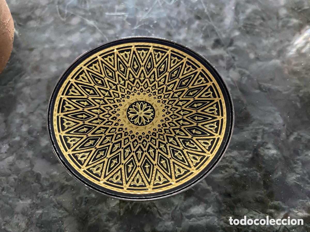Artesan&iacute;a: Mini plato decorativo Damasquinado de Toledo (6 cm) -