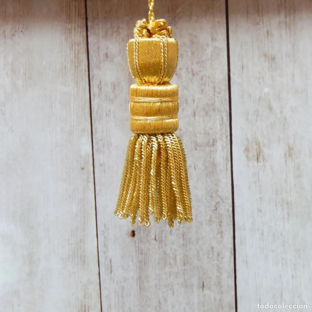 Artesan&iacute;a: Borla con Fleco de Canutillo de 8 cm