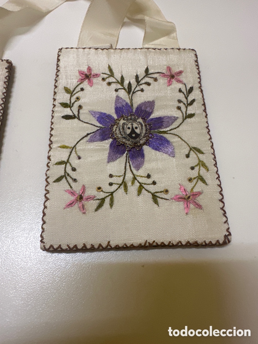 Artesan&iacute;a: Escapulario Antiguo Bordado a Mano - Foto 3