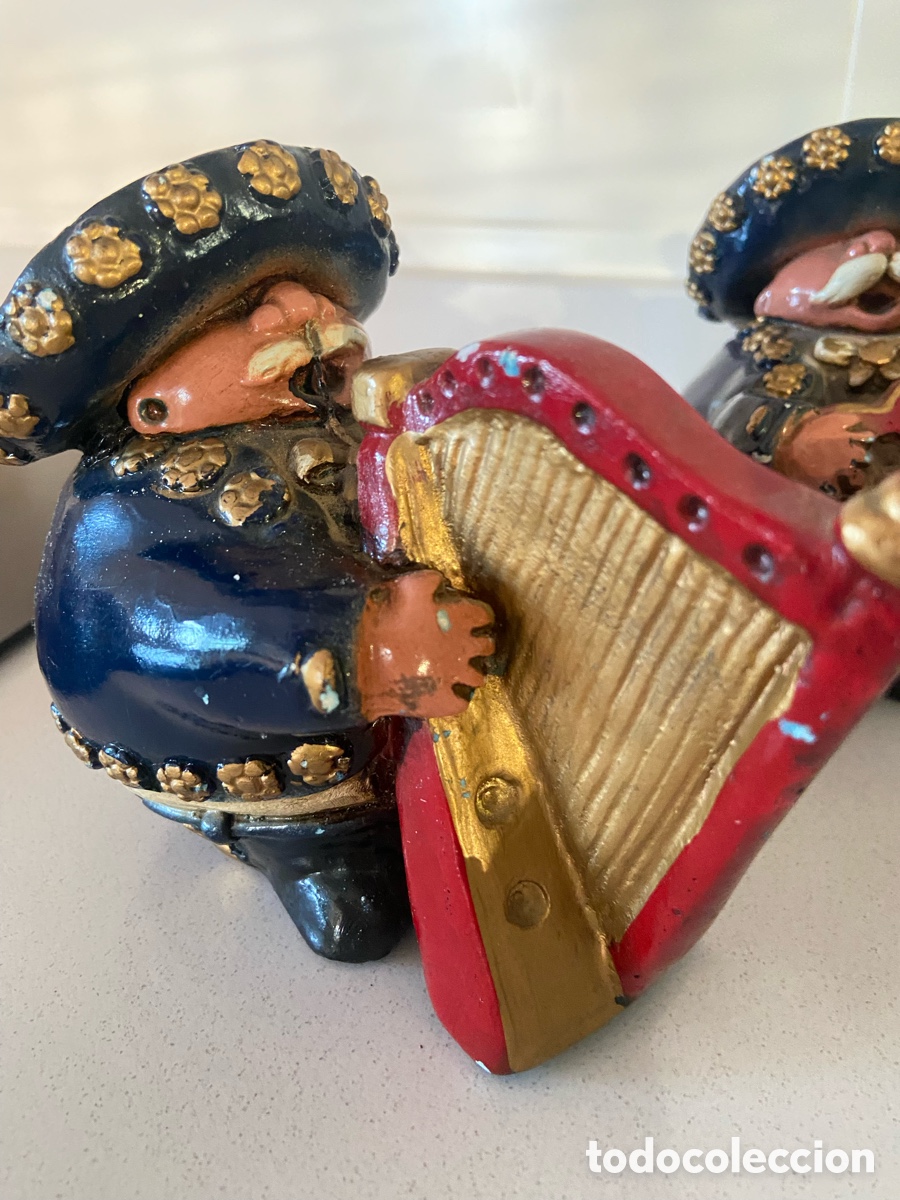 Artesan&iacute;a: 7 Figuras artesanas mariachis - Foto 3