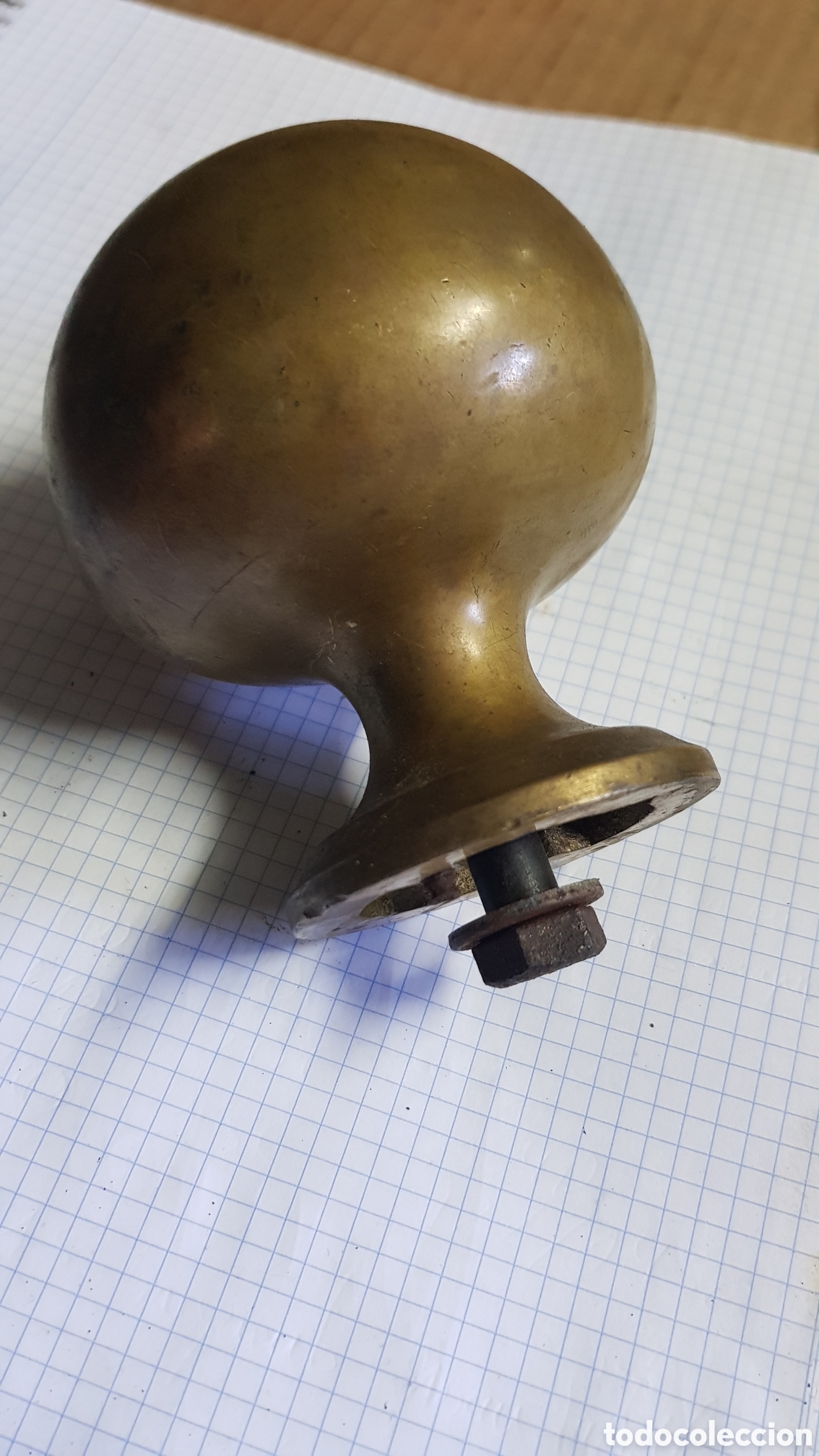 Artesan&iacute;a: Antiguo pomo de bronce
