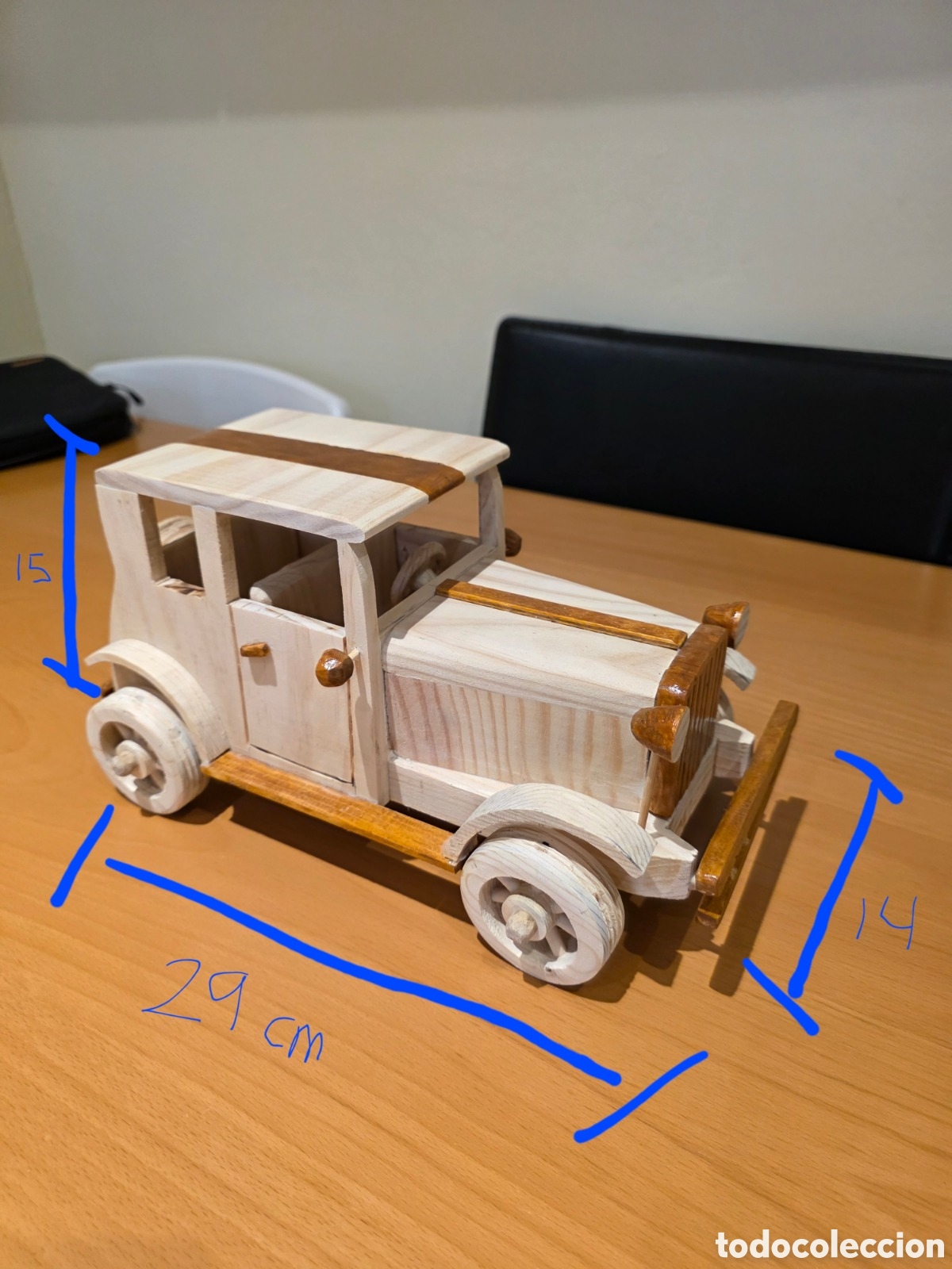 Artesan&iacute;a: Coche de madera artesanal - Foto 6