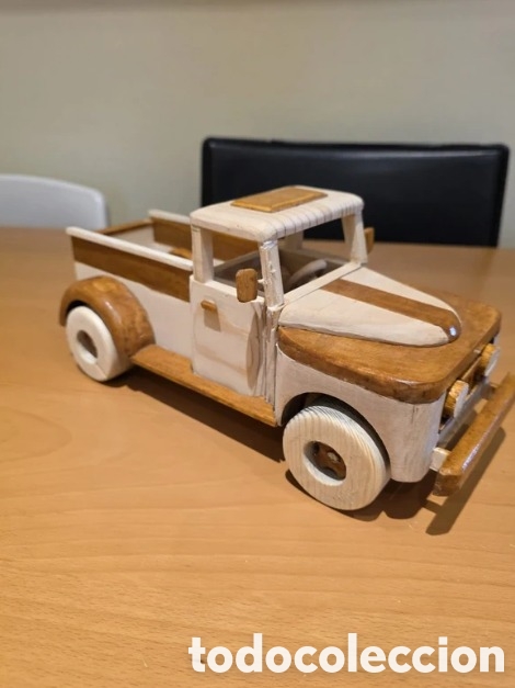 Artesan&iacute;a: Pickup artesanal de madera - Foto 2
