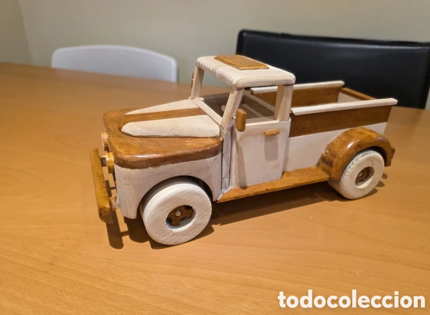 Artesan&iacute;a: Pickup artesanal de madera - Foto 3