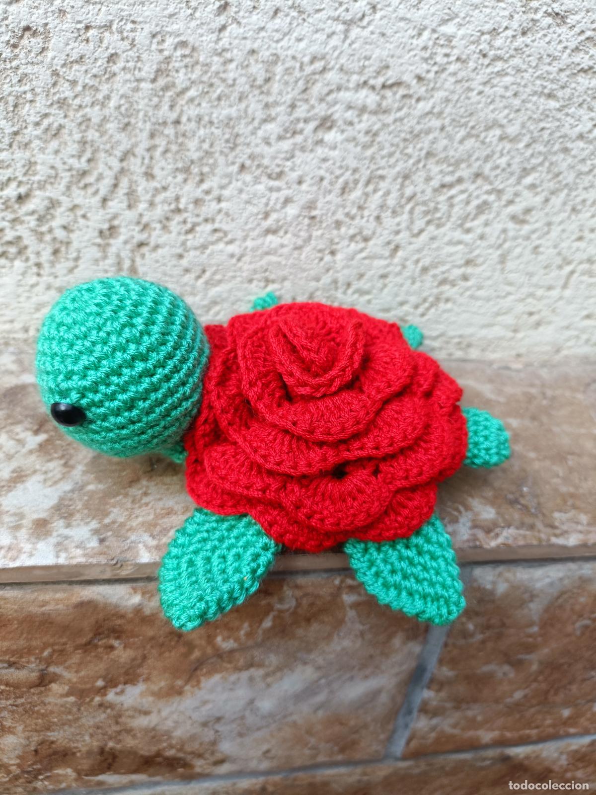 Artesan&iacute;a: TORTUGA DE CROCHET CON ROSA DE CAPARAZON, GANCHILLO, AMIGURUMI. HECHO A MANO. AMIGURUMIS