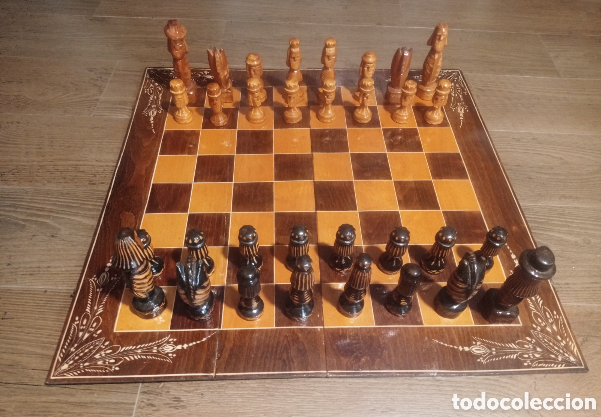 Artesan&iacute;a: Ajedrez artesanal hecho a mano en madera talllada