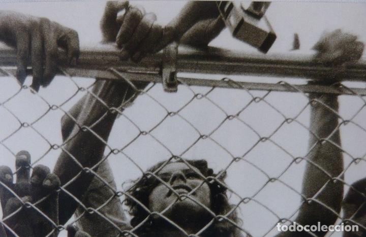 Aut&oacute;grafos antiguos de cantantes y m&uacute;sicos: Mick Jagger signed paper - Foto 2