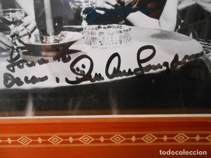 Aut&oacute;grafos antiguos de cantantes y m&uacute;sicos: AUTOGRAFO DE LA ACTRIZ SUE ANE LANGDON - Foto 2