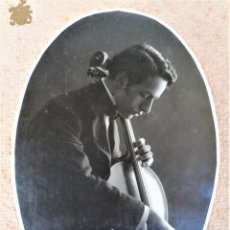 Autógrafos Antiguos de Cantantes y Músicos: MUSICA CATALUÑA,VIOLIN,FOTOGRAFIA DEDICADA AÑO 1915.VIOLONCHELISTA GASPAR CASSADO,ALUMNO PAU CASALS