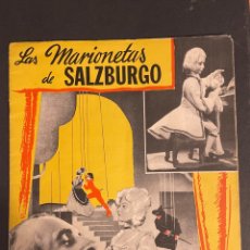 Autógrafos Antiguos de Cantantes y Músicos: AUTÓGRAFO, DIRECTOR DE LAS MARIONETAS  DE SALZBURGO, HERMANN AICHER, 1967, INTERIOR FOLLETO