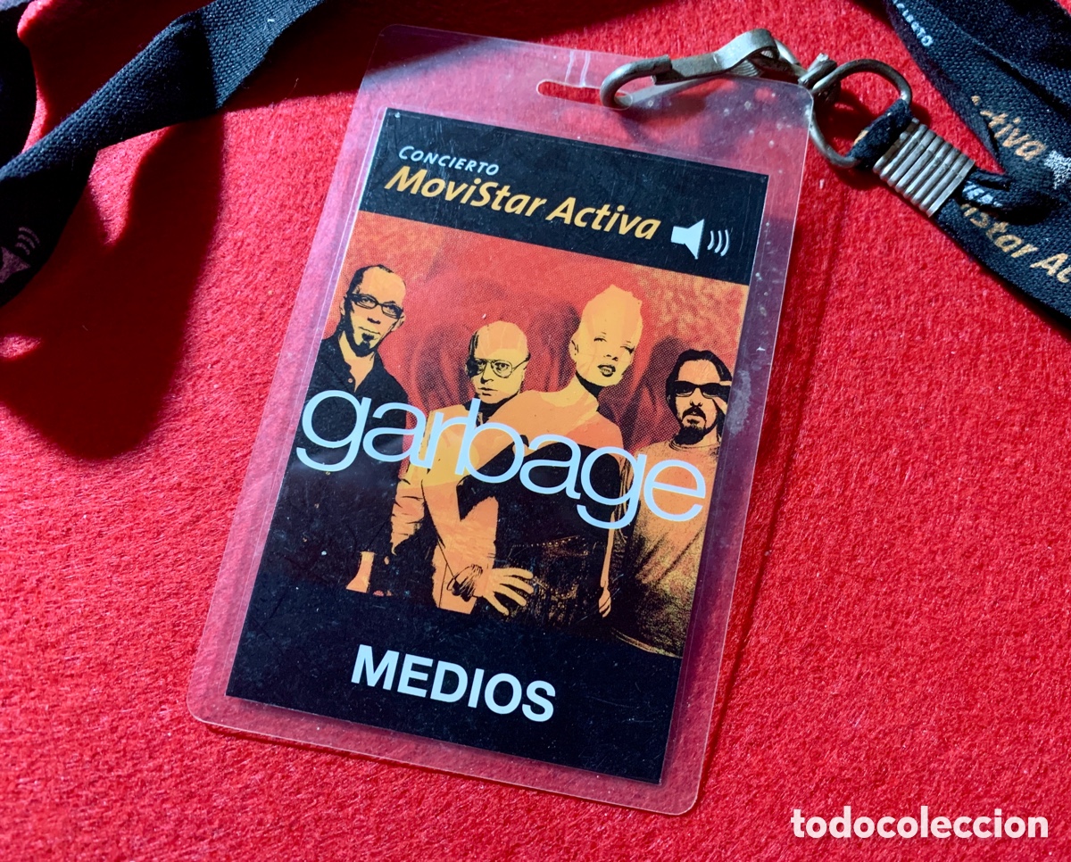 Aut&oacute;grafos antiguos de cantantes y m&uacute;sicos: Garbage Firmado en 1999 - Foto 2