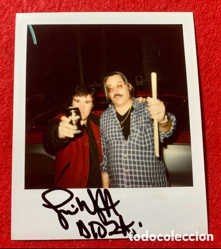 Aut&oacute;grafos antiguos de cantantes y m&uacute;sicos: Dio-Firmado Cd Magica en el 2000 - Foto 4