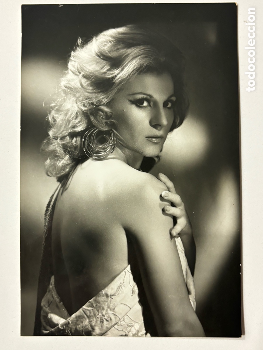 Aut&oacute;grafos Antiguos de Cantantes y M&uacute;sicos: Foto original con aut&oacute;grafo y dedicatoria de Carmen Flores foto Ib&aacute;&ntilde;ez M