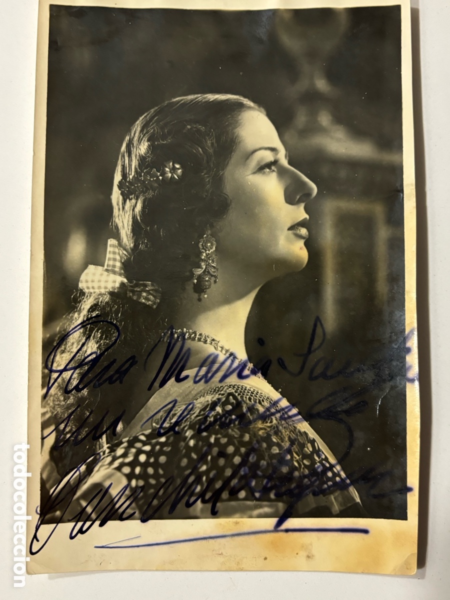 Aut&oacute;grafos Antiguos de Cantantes y M&uacute;sicos: Foto original con aut&oacute;grafo de concha Piquer M