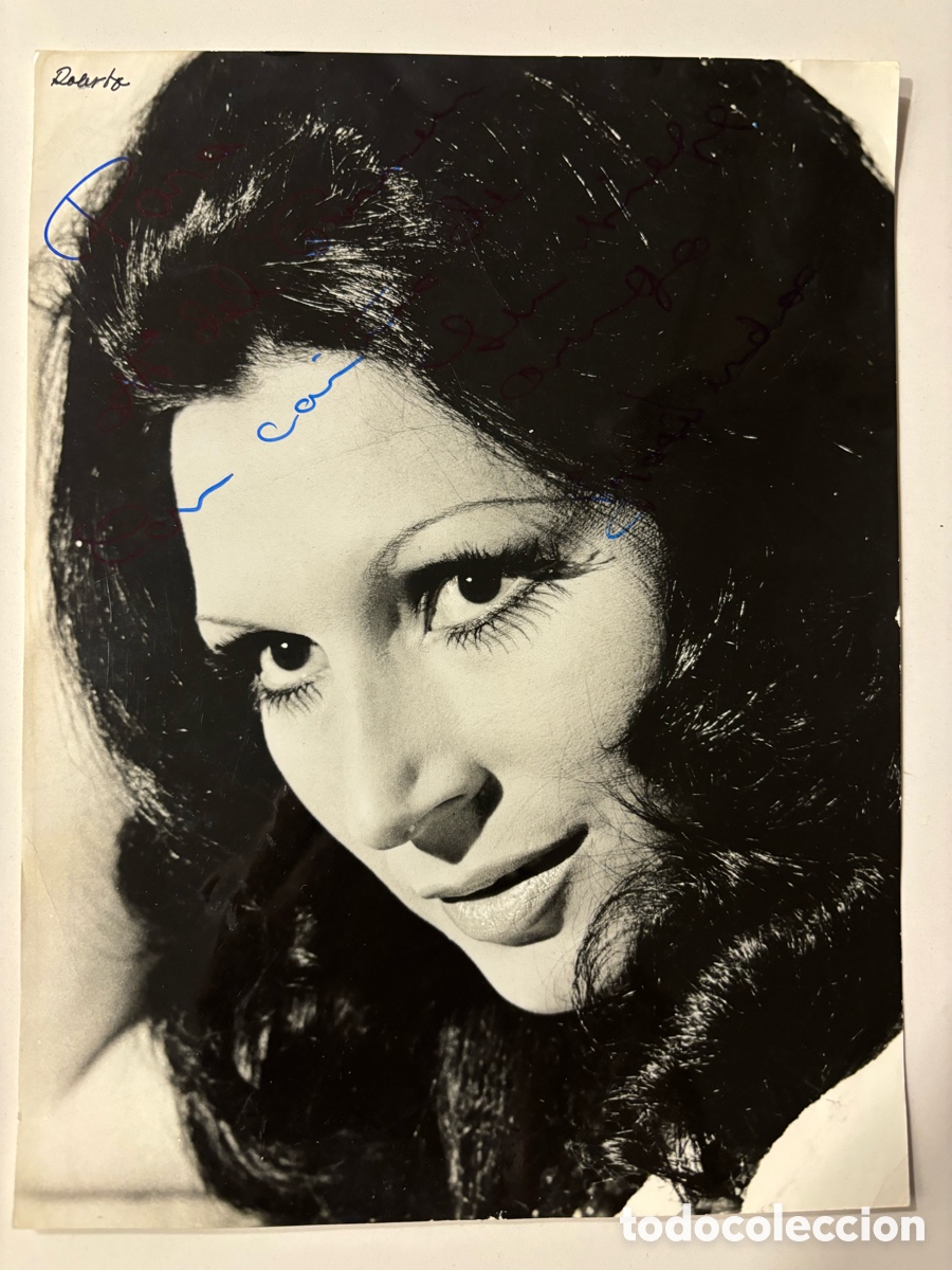Aut&oacute;grafos Antiguos de Cantantes y M&uacute;sicos: Foto original con aut&oacute;grafo de Roc&iacute;o Jurado foto Roberto Madrid M