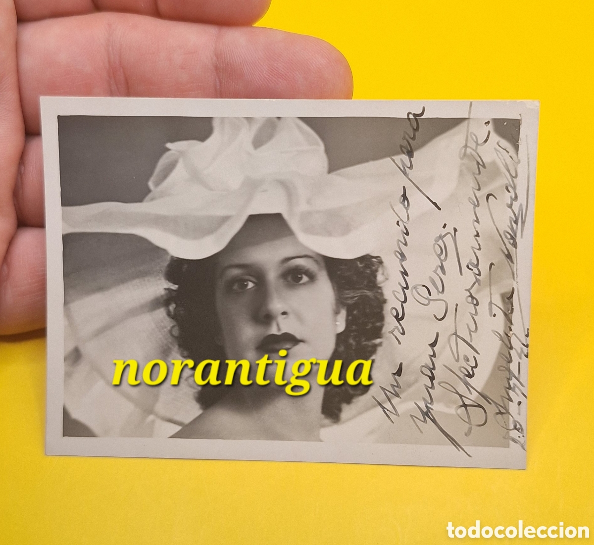 Autographes de Musique : Fotograf&iacute;a Firmada Angelita Naval&oacute;n - Actriz - Cantante - Zarzuela - Barcelona 1913 - Madrid 1952 -