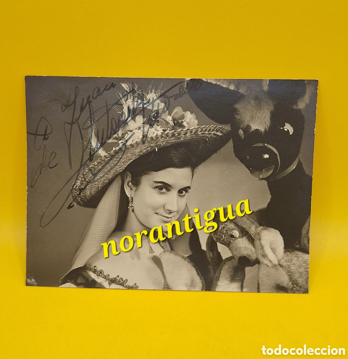 Autographes de Musique : Fotograf&iacute;a Firmada por la Cantante de Coplas - Actriz Anto&ntilde;ita Moreno - La Puebla del R&iacute;o 1930 -