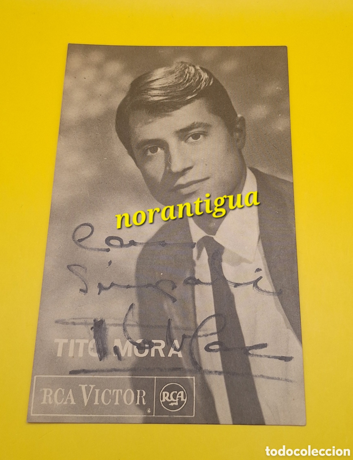 Autographes de Musique : Programa Firmado por el Cantante Tito Mora - Madrid 1940 - 2013