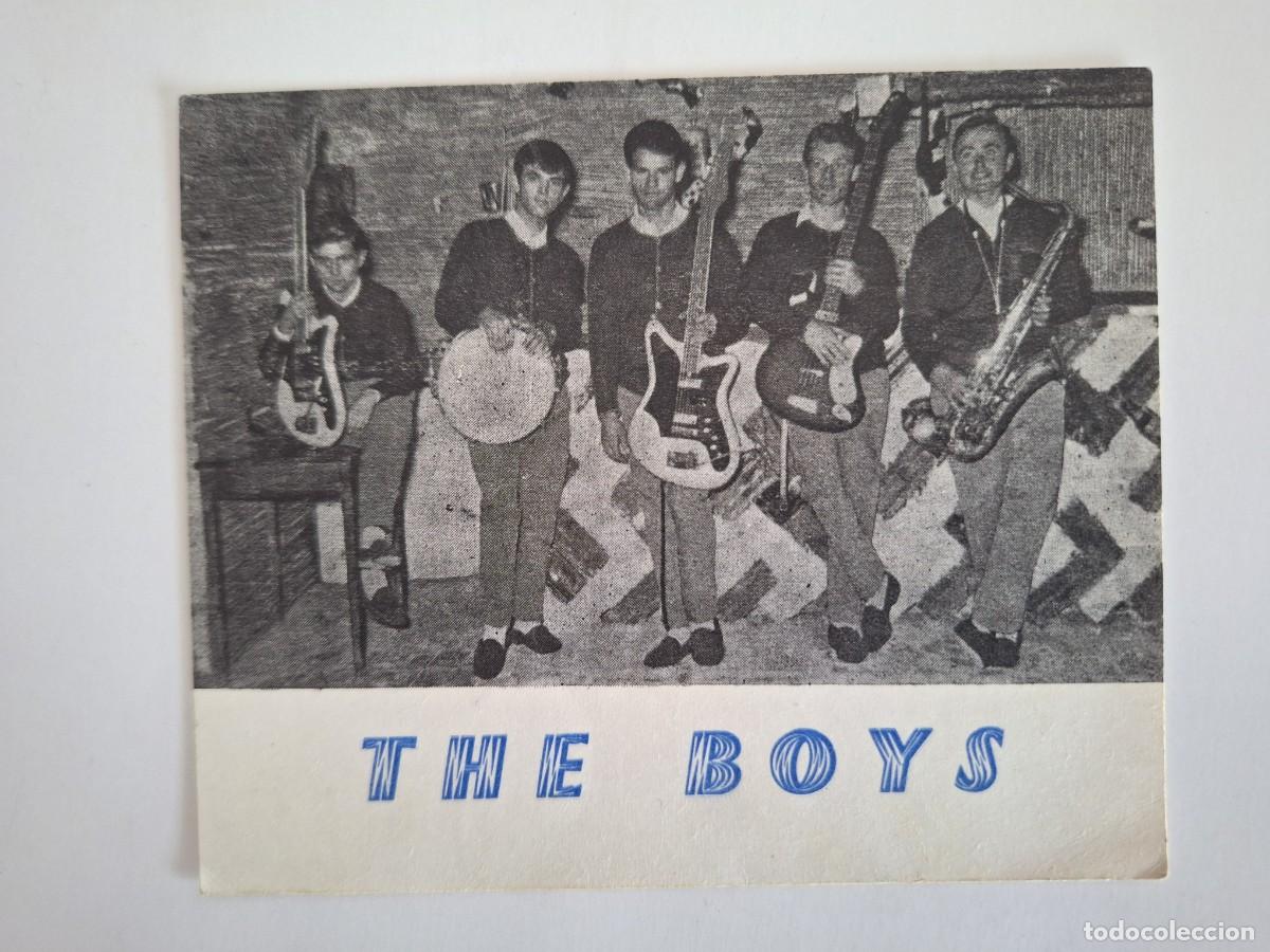 Aut&oacute;grafos Antiguos de Cantantes y M&uacute;sicos: TARJETA GRUPO MUSICAL DEDICADA CON AUTOGRAFO THE BOYS RV 2856