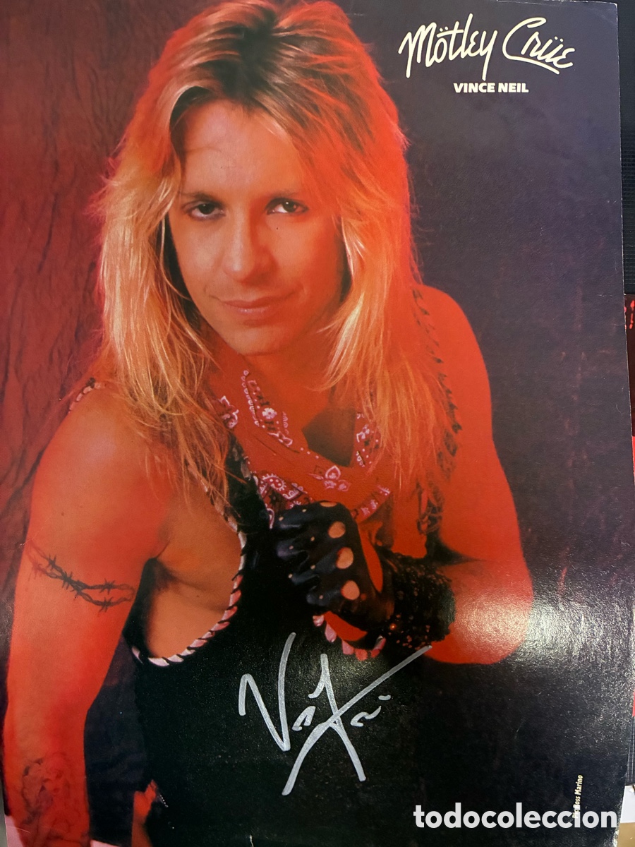 Aut&oacute;grafos Antiguos de Cantantes y M&uacute;sicos: Motley crue vince neil foto firmada autografiada
