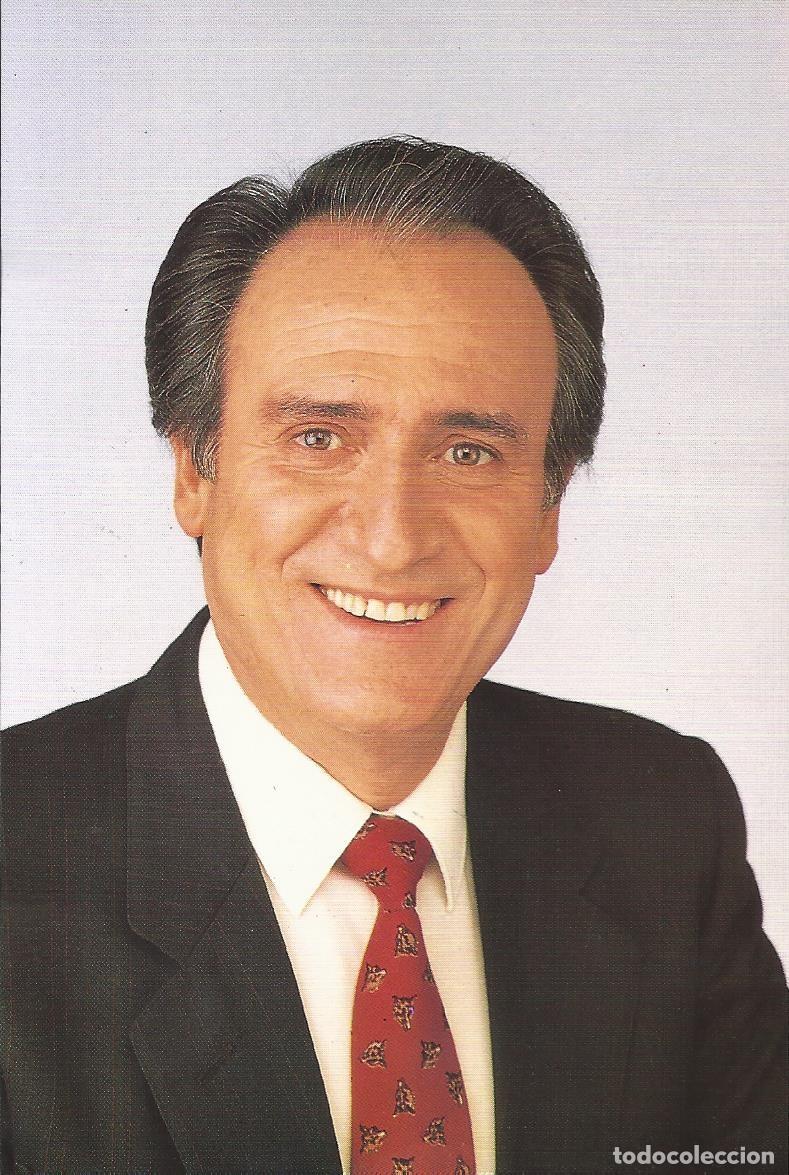 Aut&oacute;grafos Antiguos de Cantantes y M&uacute;sicos: Manolo Escobar. Tarjeta promocional firmada y dedicada detr&aacute;s. 1995. Cantante y actor. BMG Ariola.
