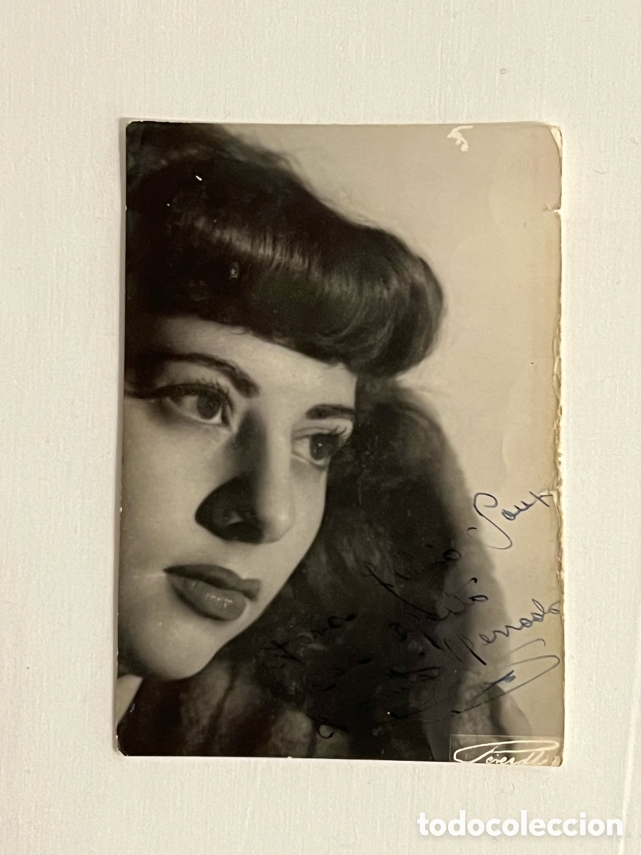 Music Autographs: PAQUITA HERNANDEZ.. ? Actriz y cantante.. aut&oacute;grafo con dedicatoria.. (h.1950?)