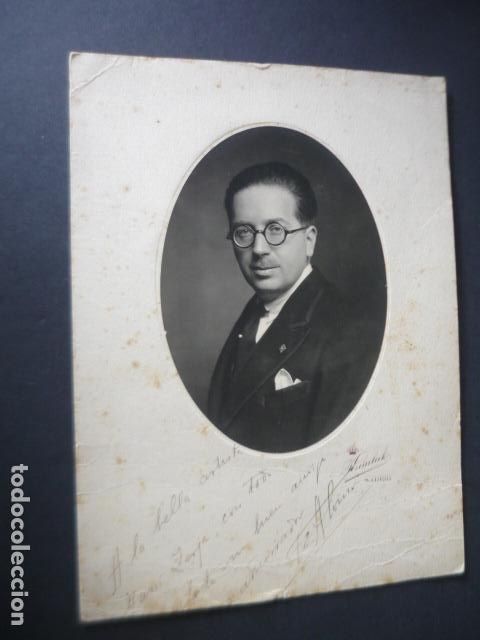 Aut&oacute;grafos Antiguos de Cantantes y M&uacute;sicos: MAESTRO ALONSO MUSICO COMPOSITOR FOTOGRAFIA CON FIRMA AUTOGRAFA KAULAK MADRID 18 X 24,5 CM
