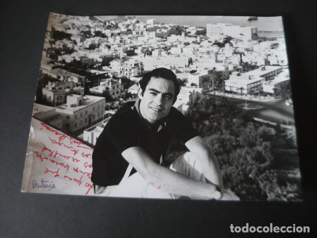 Aut&oacute;grafos de M&uacute;sica: LUIS HERNAN CANTANTE FOTOGRAFIA CON FIRMA AUTOGRAFO 17,5 X 23 CM