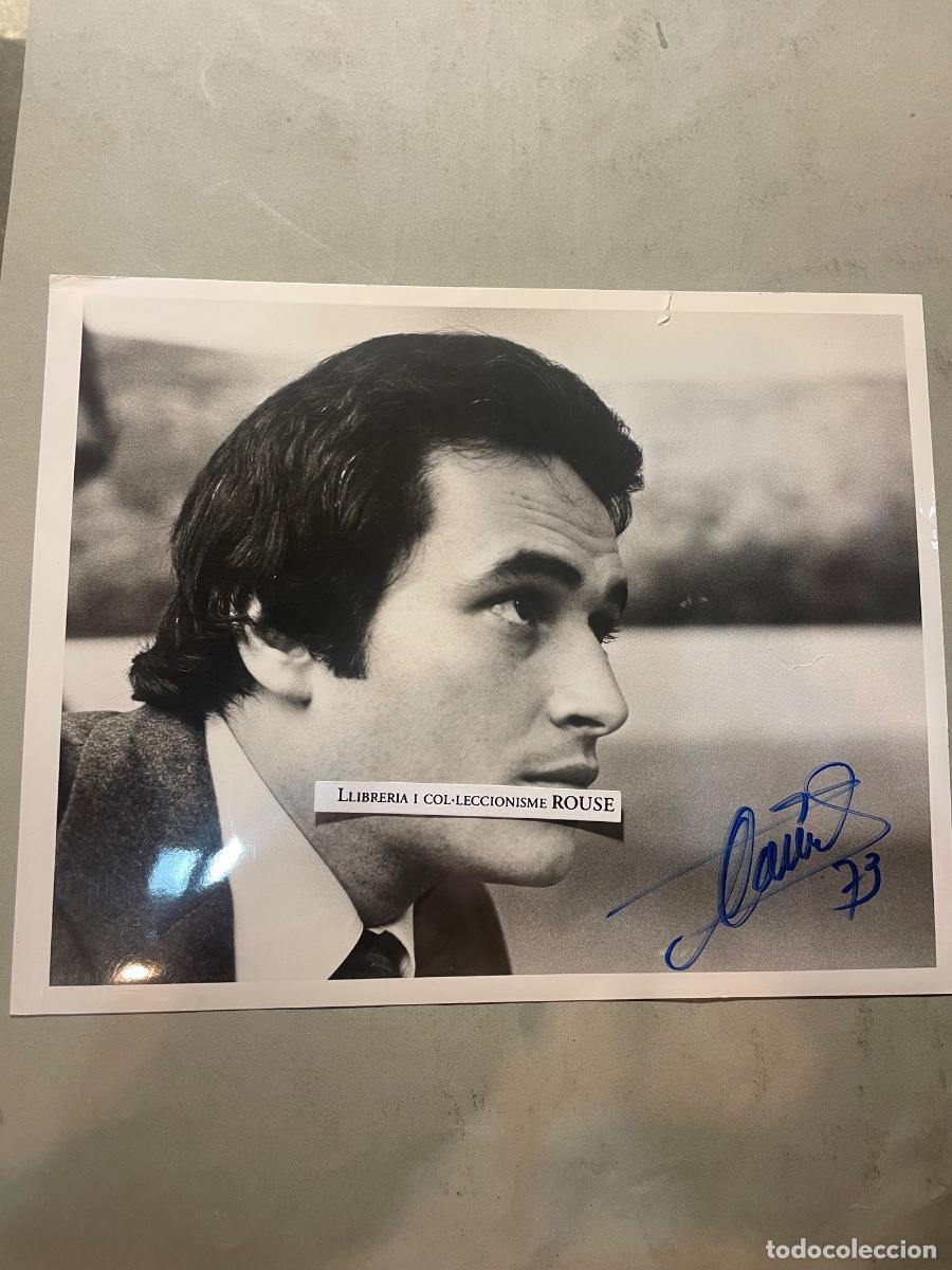 Aut&oacute;grafos Antiguos de Cantantes y M&uacute;sicos: ANTIGUA FOTOGRAFIA CON AUTOGRAFO ORIGINAL A TINTA - JOSEP CARRERAS - 1973 - 26X20,5 CM. EN LA TRAVIA