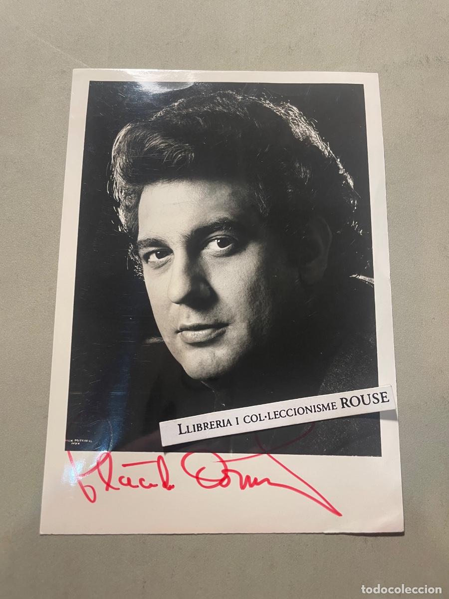 Aut&oacute;grafos Antiguos de Cantantes y M&uacute;sicos: ANTIGUA FOTOGRAFIA CON AUTOGRAFO ORIGINAL A TINTA - PLACIDO DOMINGO EN AIDA 29-12-73