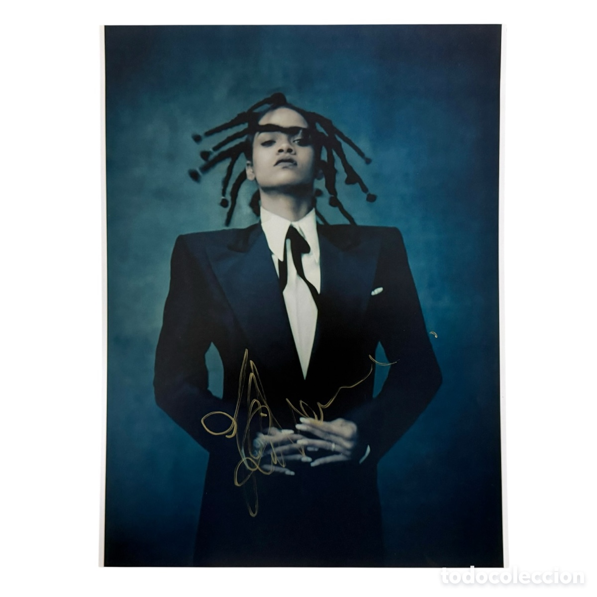 Autografi di Musica : RIHANNA. Fotograf&iacute;a de Rihanna con certificado original certificado