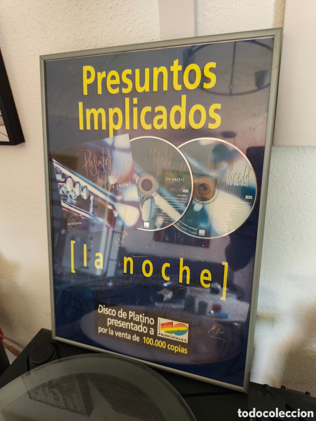 Music Autographs: DISCO DE PLATINO presuntos implicados