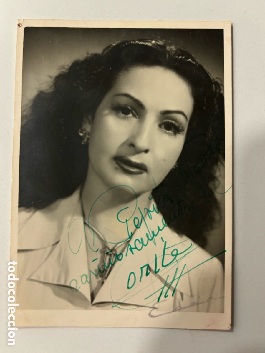 Aut&oacute;grafos Antiguos de Cantantes y M&uacute;sicos: Foto original con aut&oacute;grafo de la vedette Bella Dorita L