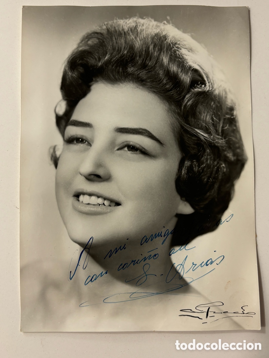 Aut&oacute;grafos Antiguos de Cantantes y M&uacute;sicos: Foto original con aut&oacute;grafo de la vedette Lolita Arias foto Alfredo barcelona L