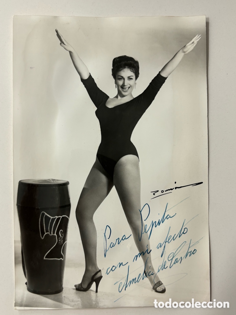Aut&oacute;grafos Antiguos de Cantantes y M&uacute;sicos: Foto original con aut&oacute;grafo de la vedette Amelia De Castro foto Rom&aacute;n Barcelona L