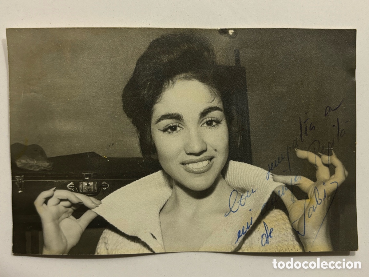 Autogramme von Musikern: Foto original con aut&oacute;grafo de la vedette Gabi foto Ribera Valencia L