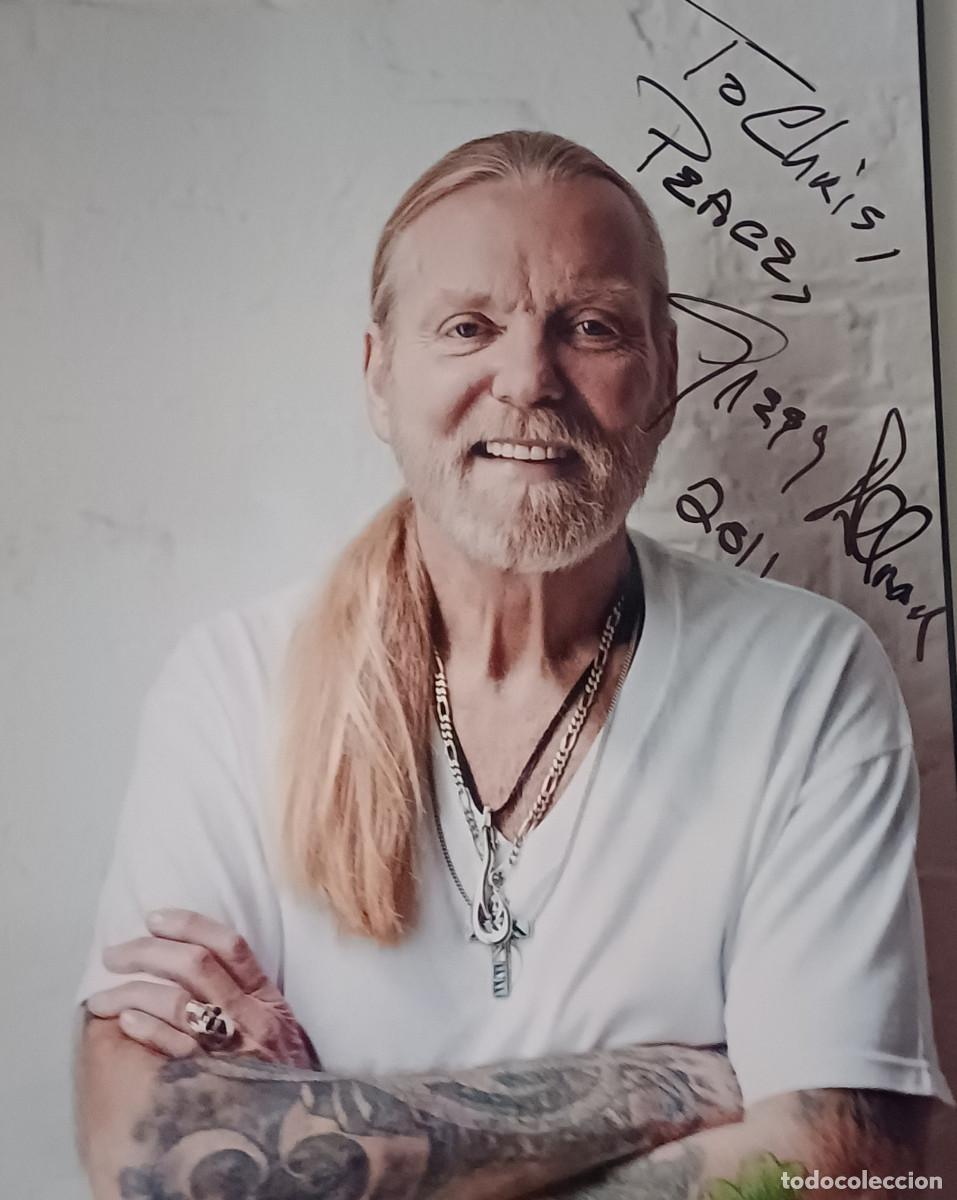 Autographes de Musique : FOTOGRAFIA Y AUT&Oacute;GRAFO ORIGINAL DEL CANTANTE Y TECLISTA DE ROCK NORTEAMERICANO,GREGG ALLMAN -2011