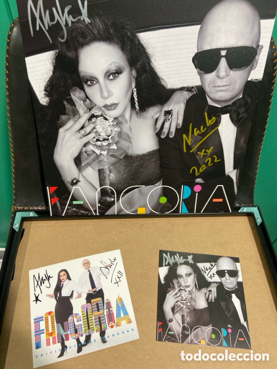 Aut&oacute;grafos antiguos de cantantes y m&uacute;sicos: Fangoria. Alaska y Nacho. Aut&oacute;grafos