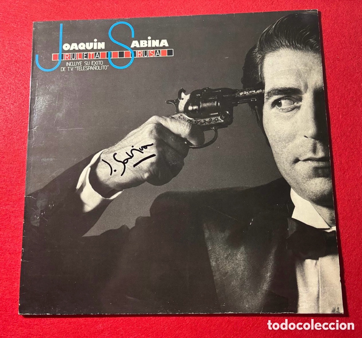 Aut&oacute;grafos antiguos de cantantes y m&uacute;sicos: Joaqu&iacute;n Sabina Firmado Vinilo &rdquo;Ruleta rusa&rdquo; en 2005