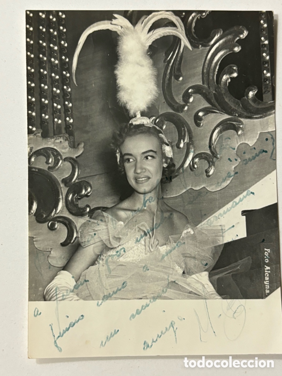 Aut&oacute;grafos antiguos de cantantes y m&uacute;sicos: Foto original con aut&oacute;grafo de la vedette Mary Carmen D&iacute;az L