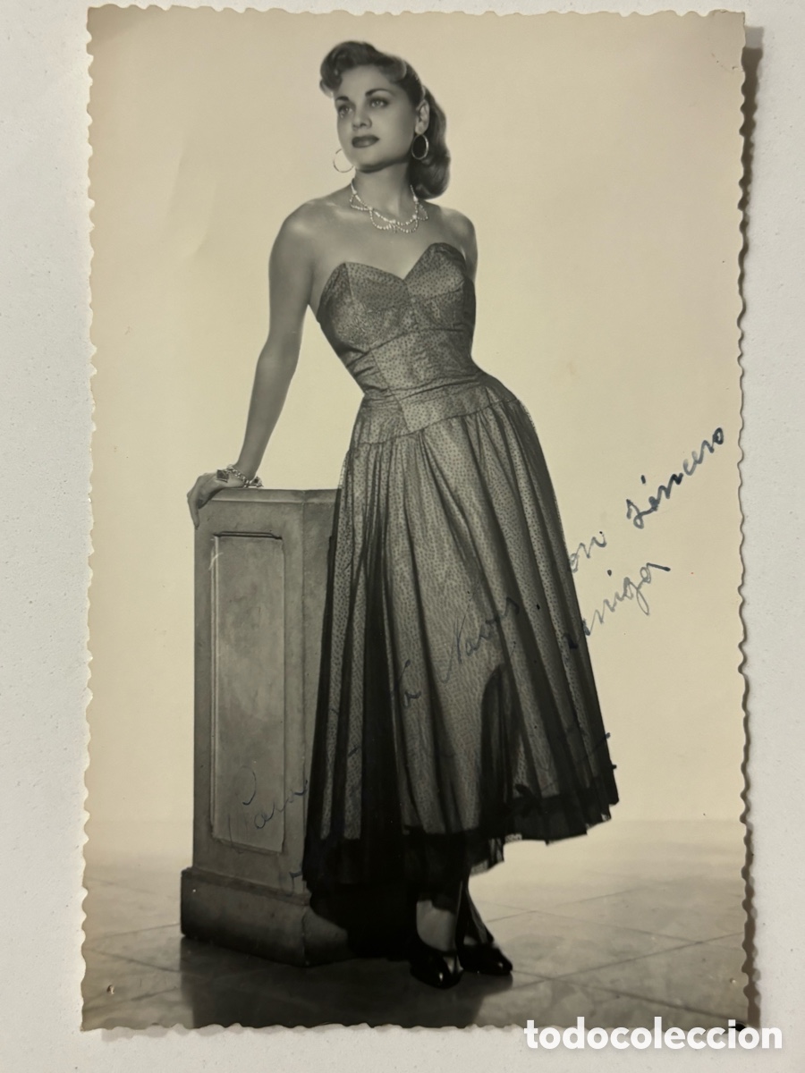 Aut&oacute;grafos antiguos de cantantes y m&uacute;sicos: Foto original con aut&oacute;grafo de la vedette Maribel L